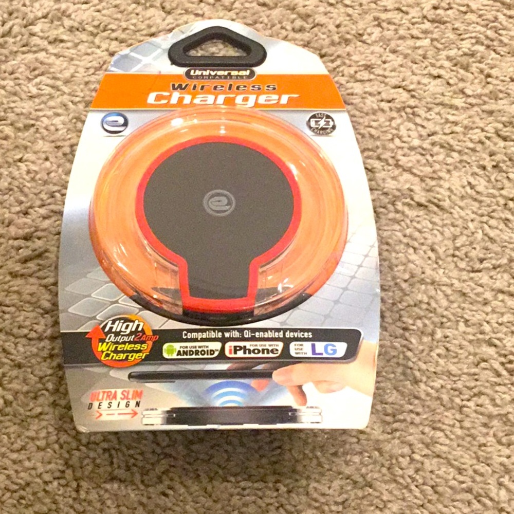 Universal wireless charger